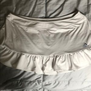 Adidas tennis skirt size L